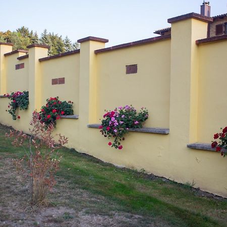 Kondics Apartmanhaz Sárvár Eksteriør bilde
