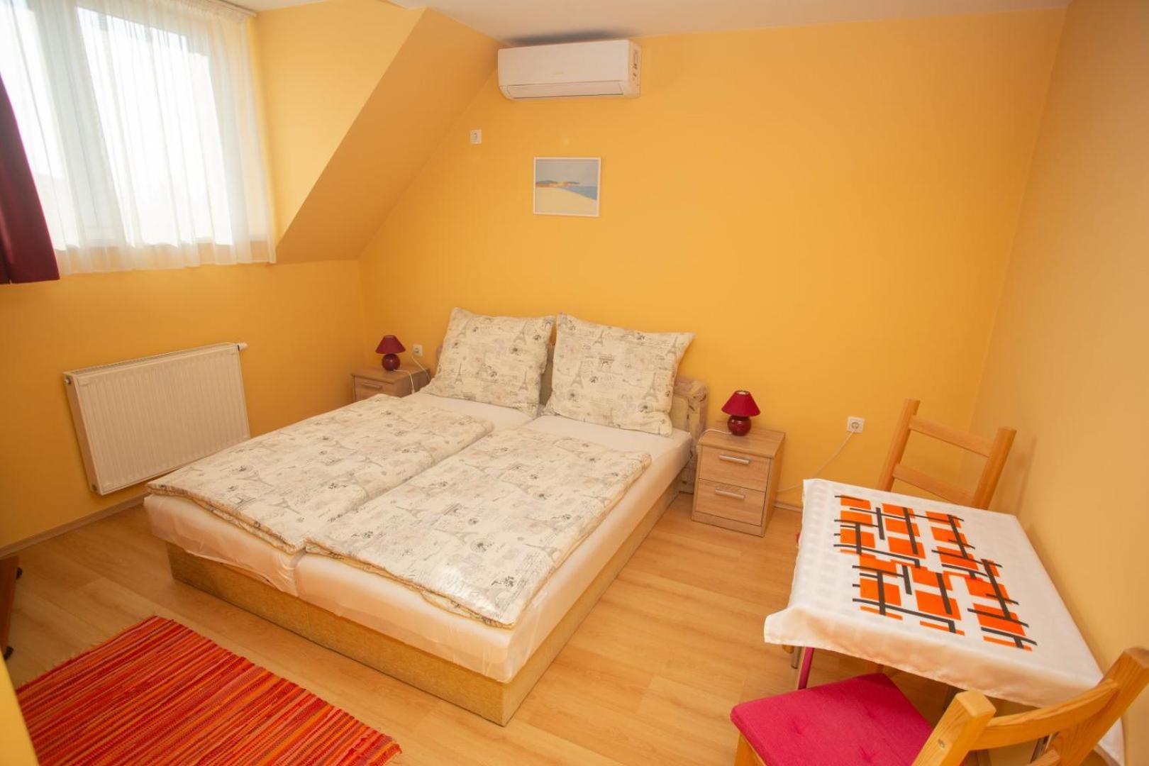 Kondics Apartmanhaz Sárvár Eksteriør bilde
